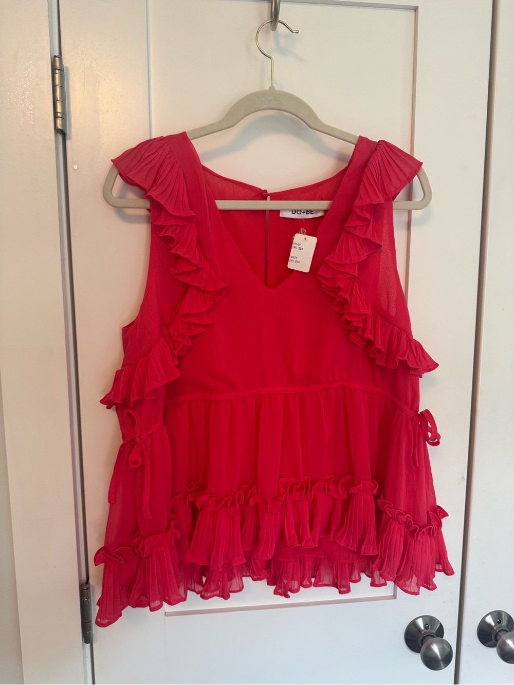DO+BE Red Ruffled Sleeveless V-Neck Blouse